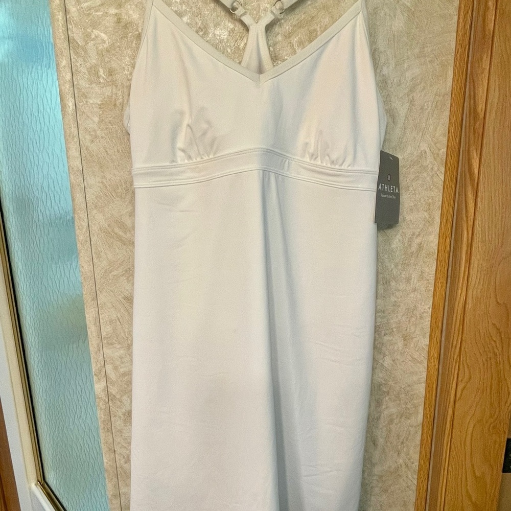 Athleta Shorebreak Drewhi Dress NEW w/Tags SM. CUTE SO COMFORTABLE CRISP WHITE
